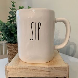Rae Dunn Sip Mug